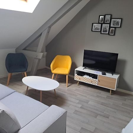 Suite Du Crypto - Vue Imprenable Sur La Place Du Forum 兰斯 外观 照片
