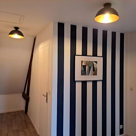 Suite Du Crypto - Vue Imprenable Sur La Place Du Forum 兰斯 外观 照片